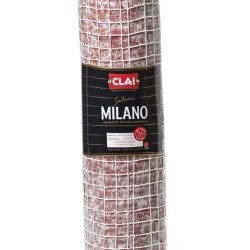 Salami Milano od Clai to prawdziwy smak Włoch! Wyprodukowane z najwyższej jakości mięsa wieprzowego, starannie doprawione i długo dojrzewające, zachwyca bogatym aromatem i wyjątkowym smakiem. Idealne na deskę serów i wędlin, do kanapek, pizzy, a także jako samodzielna przekąska. Zamów i delektuj się smakiem włoskiej tradycji!